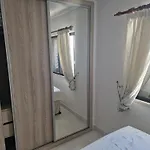 Lecomer شقة