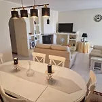 شقة Lecomer